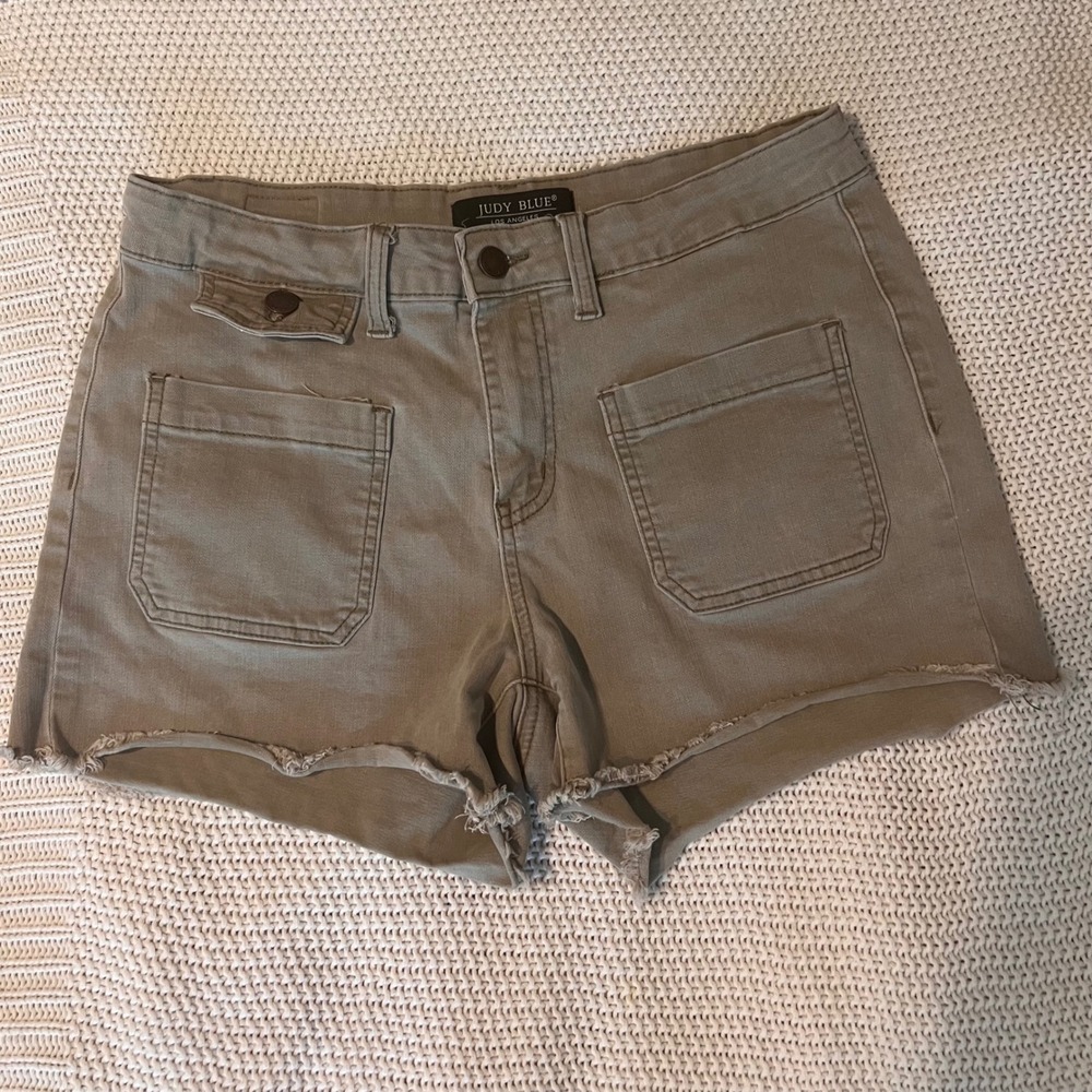 Judy Blue Olive Green Utility Cargo Shorts Raw Hem JB1571-SF Size 29